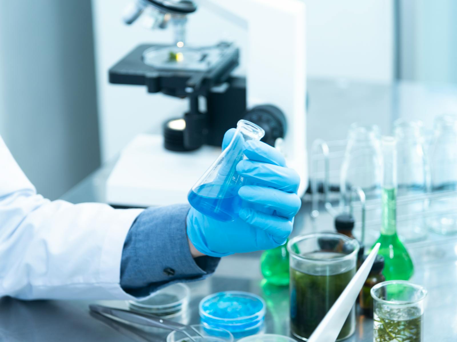Investigación clínica en laboratorio
